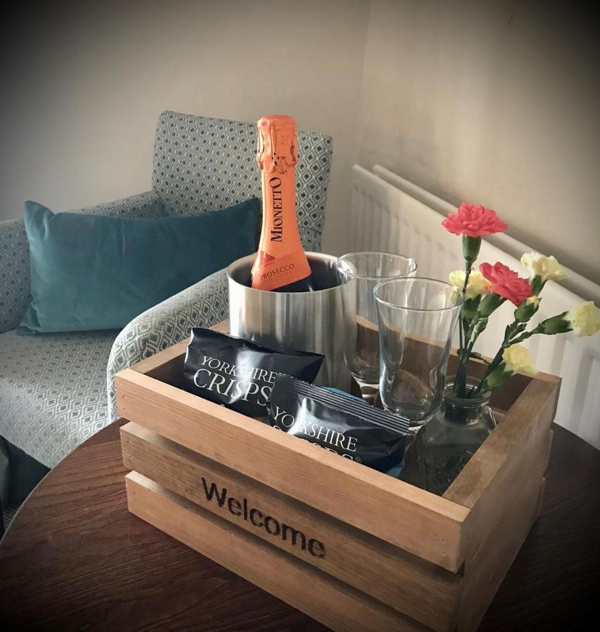 The Bay Horse, Masham Hotel ภายนอก รูปภาพ